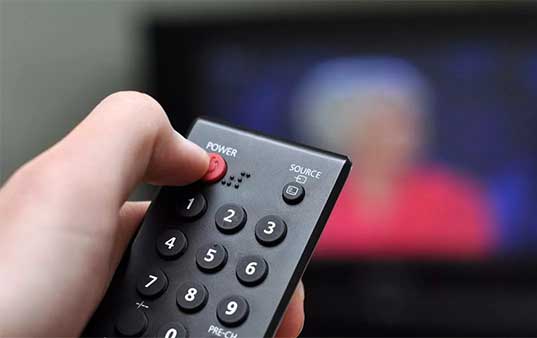 خاموش و روشن شدن ناگهانی تلویزیون